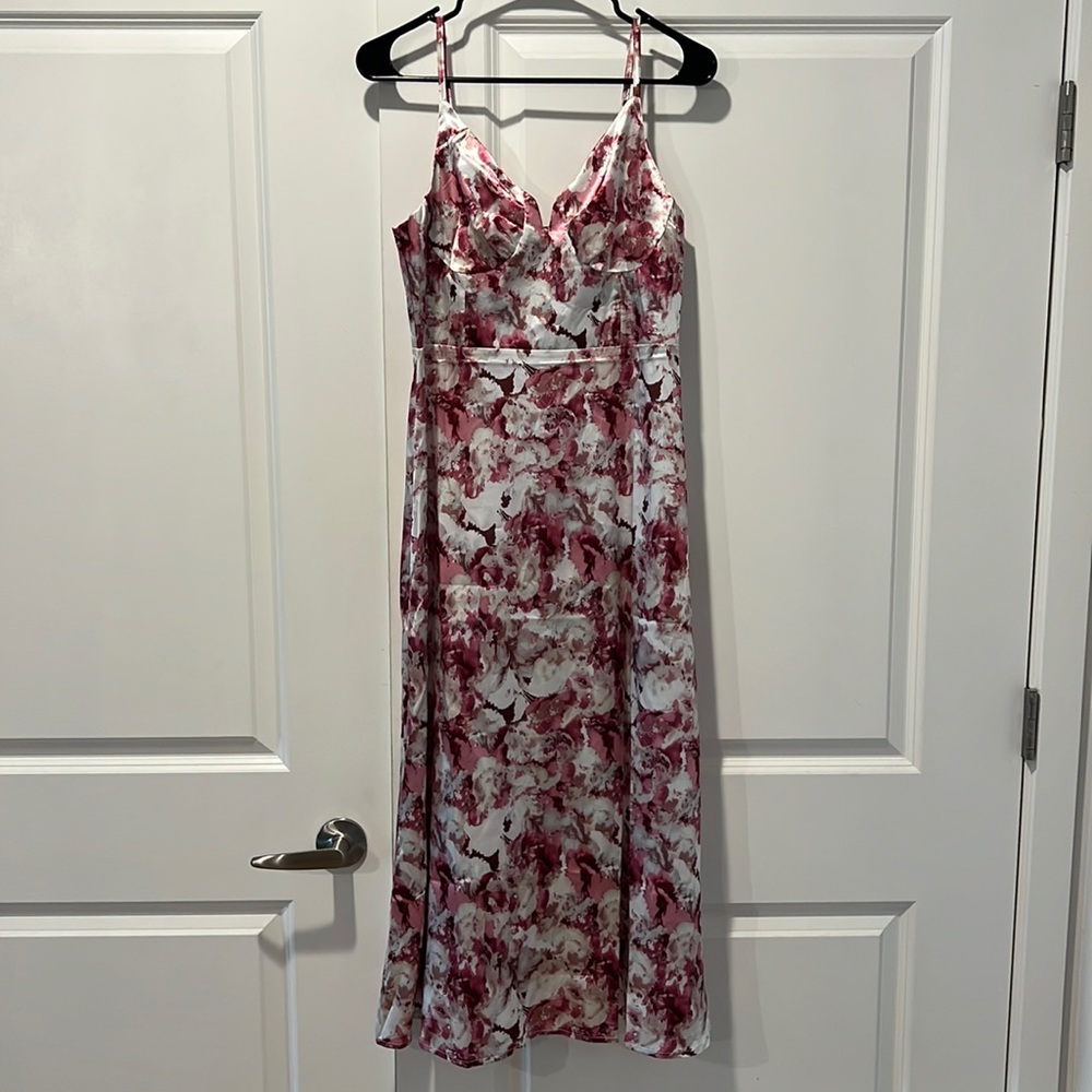 Medium pink/neutral tone Floral Print Sweet Midi Dress